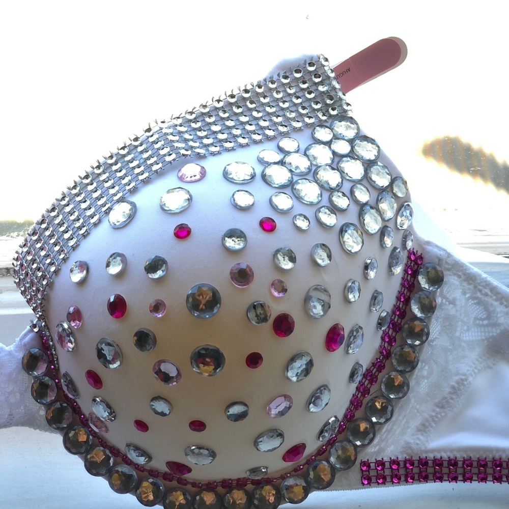 Pink Lightshade Rave bra - Picture 3 of 4